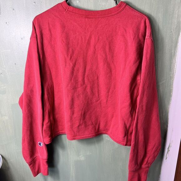 Vintage Champion Crop Sweatshirt Sweatshirt Red SZ Medium Long Sleeve Crewneck - Picture 7 of 12